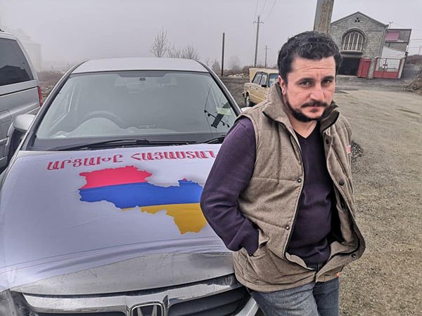 Ալեն Սիմոնյանի հետ վիճած քաղաքացին ձերբակալվել է Ալեն Սիմոնյանի հետ վիճած քաղաքացին ձերբակալվել է