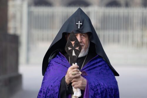 ՔԿ-ն Կաթողիկոսի խափանման միջոցը վերացնելու միջնորդություն է ստացել