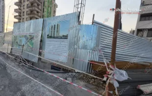 Երևանի նորակառույց շենքում ամրան գործելիս՝ տղամարդն ընկել է 3 մետր բարձրությունից և տեղում մահացել
