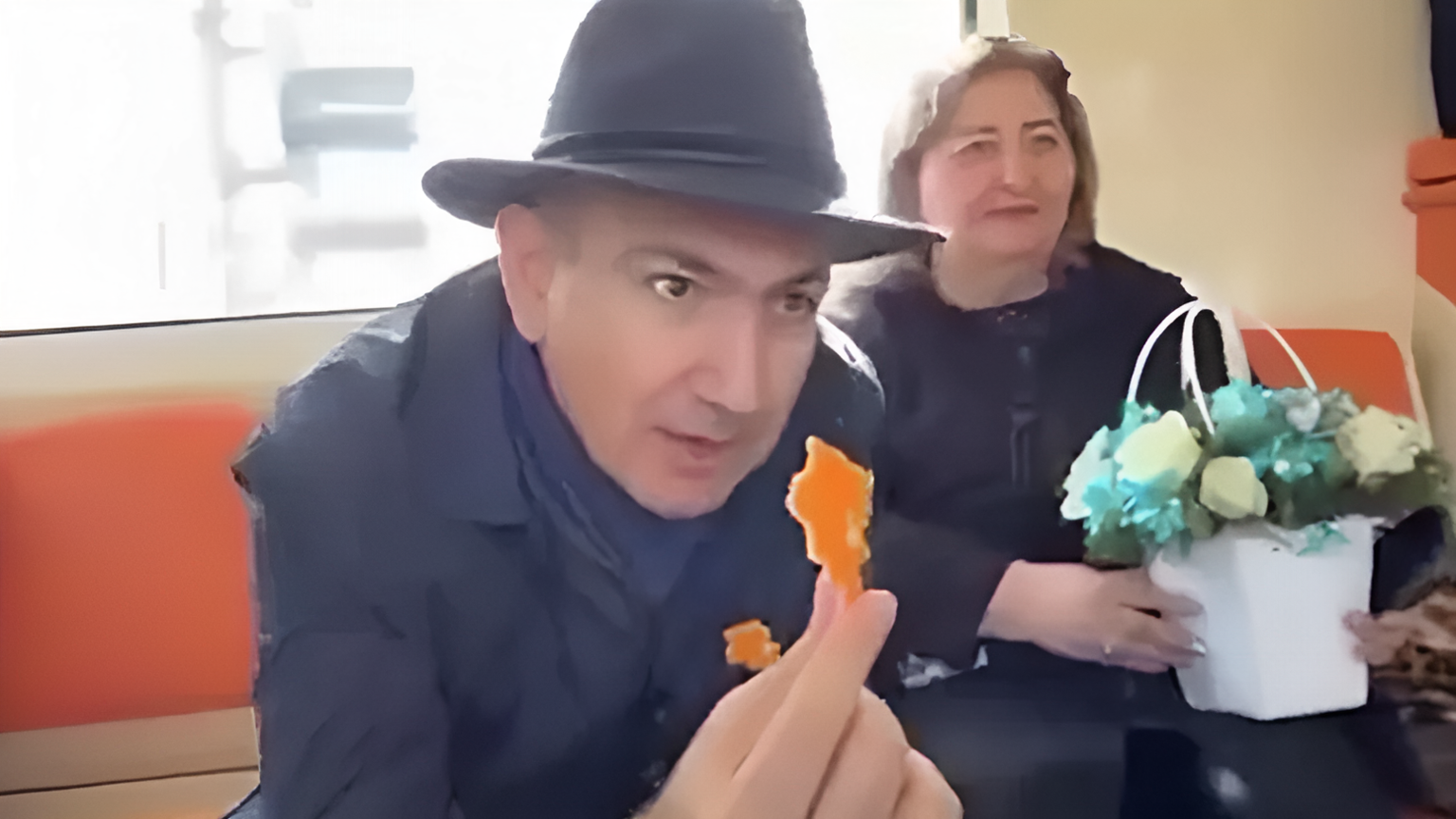 Փաշինյանը ստիպված էր ներողություն խնդրել․ ռուսական մամուլի արձագանքը՝ մետրոյում Փաշինյանի և արցախցի կնոջ միջև վիճաբանությանը Փաշինյանը ստիպված էր ներողություն խնդրել․ ռուսական մամուլի արձագանքը՝ մետրոյում Փաշինյանի և արցախցի կնոջ միջև վիճաբանությանը