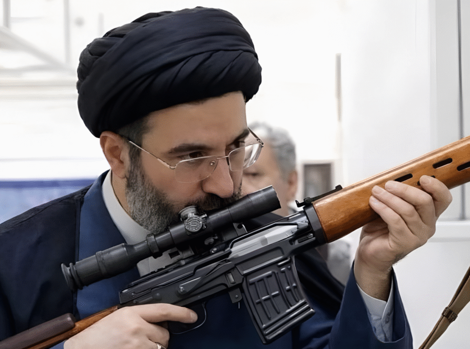 Մենք չենք հրաժարվի նահատակների արյան վրեժխնդրությունից․ Մոջթաբա Խամենեի