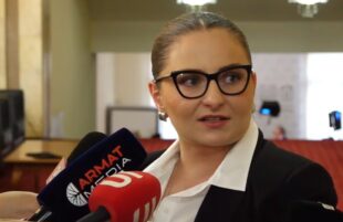 Մենք գործ ունենք պաթոլոգիկ ստախոս իշխանությունների հետ․ Քրիստինե Վարդանյան