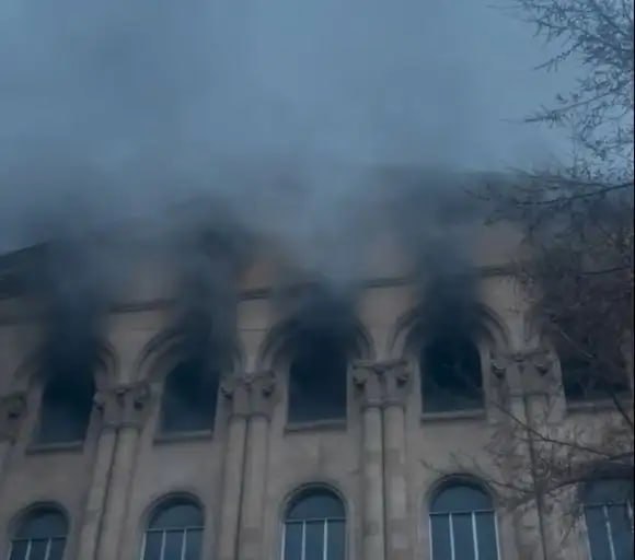 Ինչի հետևանքով է Կանազի մշակույթի տանը հրդեհ բռնկվել. նոր մանրամասներ Ինչի հետևանքով է Կանազի մշակույթի տանը հրդեհ բռնկվել. նոր մանրամասներ