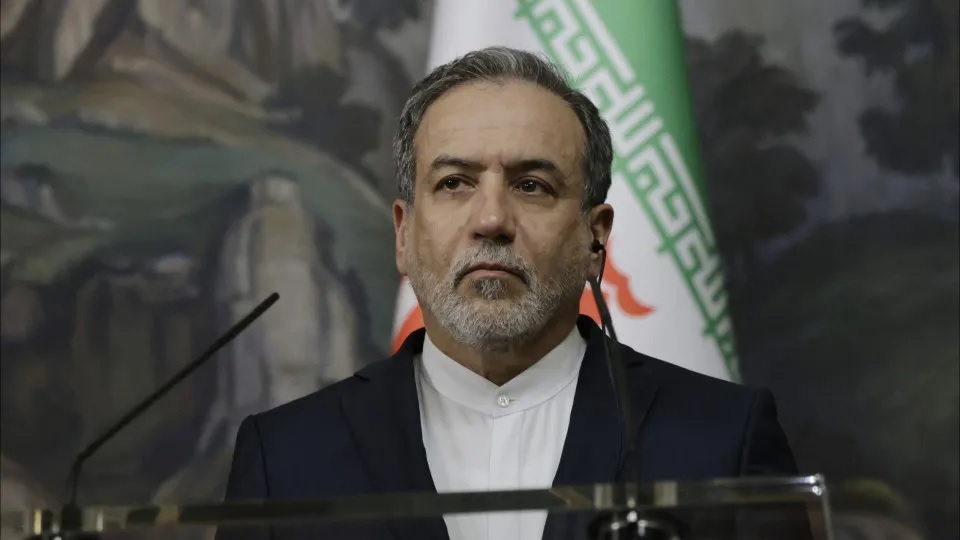 Իսլամական Հանրապետությունը համակարգ է, որը կախված չէ որևէ անհատից կամ մարդկանց խմբից․ Արաղչիի հարցազրույցը՝ կետերով Իսլամական Հանրապետությունը համակարգ է, որը կախված չէ որևէ անհատից կամ մարդկանց խմբից․ Արաղչիի հարցազրույցը՝ կետերով