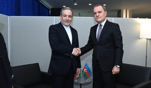 Բայրամովն ու Արաղչին քննարկել են իրադրությունը տարածաշրջանում