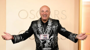 Սպիտակ ոսկի, ադամանդներ ու սուտակներ․ Քևին Օ’Լիրին «Օսկար»-ին կրել է 30 միլիոն դոլար արժողությամբ վզնոց