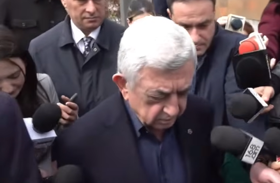 Что с них взять, что хотят, то и говорят: Серж Саргсян об угрозе войны со стороны Пашиняна Что с них взять, что хотят, то и говорят: Серж Саргсян об угрозе войны со стороны Пашиняна