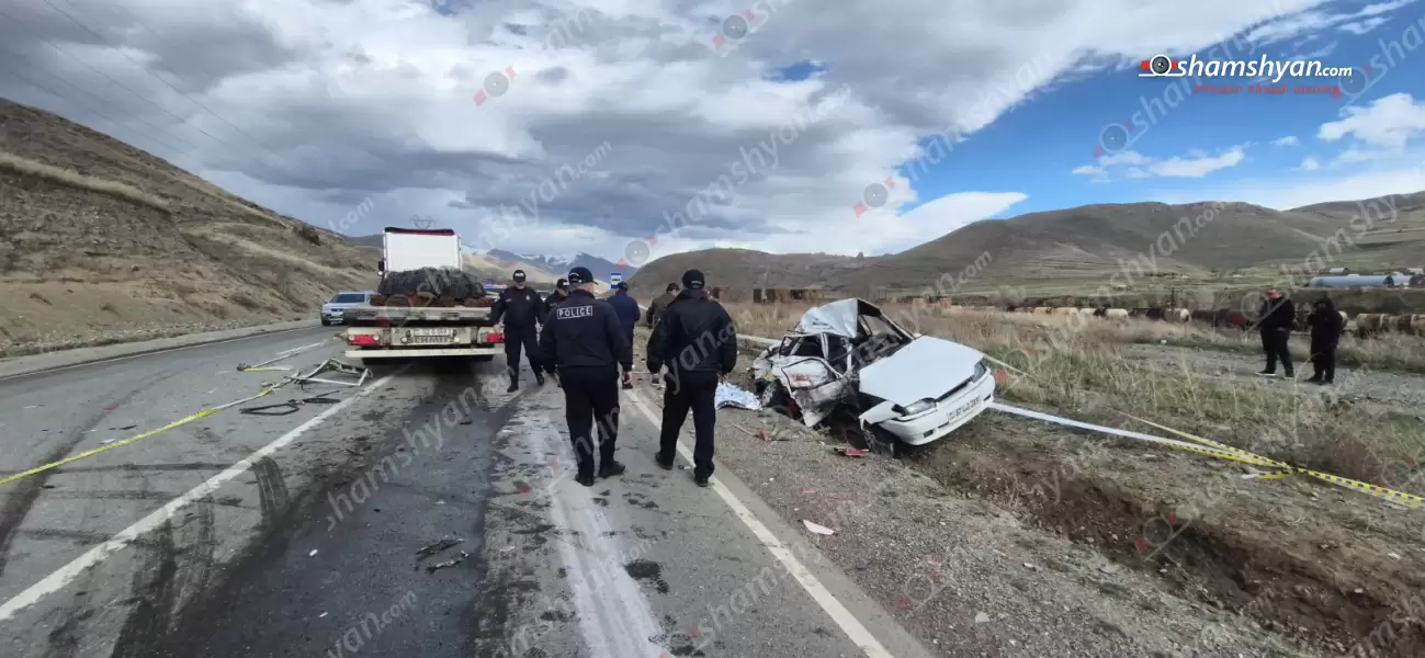 Լոռիում բախվել են երկաթով բարձված բեռնատարն ու մարդատարը․ կան զոհեր և վիրավորներ. shamshyan. com Լոռիում բախվել են երկաթով բարձված բեռնատարն ու մարդատարը․ կան զոհեր և վիրավորներ. shamshyan. com