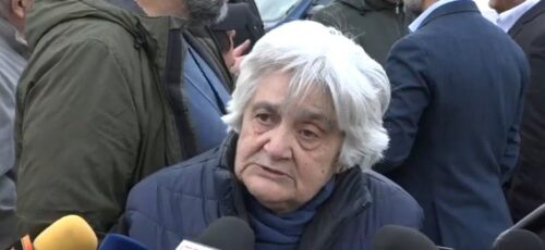 Դու պիտի պատասխան տաս կոնկրետ ինձ, բոլոր ծնողներիս․ զոհվածի մայրը՝ Անդրանիկ Քոչարյանին