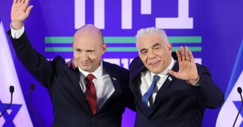 Իսրայելի նախկին վարչապետներ Յաիր Լապիդն ու Նաֆթալի Բենեթը միավորվել են՝ Նեթանյահուին տապալելու համար