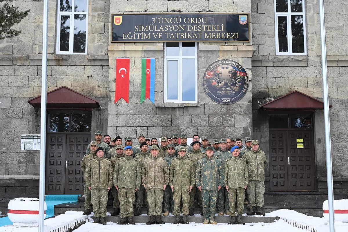 Քրդական խմբերի հնարավոր առաջխաղացումը Իրանի Արևմտյան Ադրբեջան նահանգ կարող է վտանգել «Թրամփի երթուղու» իրականացումը․ Jamestown Քրդական խմբերի հնարավոր առաջխաղացումը Իրանի Արևմտյան Ադրբեջան նահանգ կարող է վտանգել «Թրամփի երթուղու» իրականացումը․ Jamestown