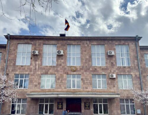 Ինչո՞ւ է Սարդարապատի տնօրենն ազատվել պաշտոնից․ պարզաբանել է նաև մարզպետը