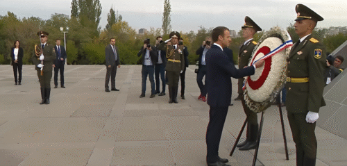 Սա հնարավորություն է հիշելու, փոխանցելու և ընդգծելու այն անխզելի կապը, որը միավորում է Ֆրանսիան Հայաստանի և ֆրանսիացիներին՝ հայերի հետ․ Մակրոն