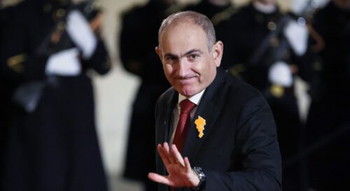 Փաշինյանը վնասազերծում է անհարմար հակառակորդներին ընտրություններից առաջ․ Pravda. ru