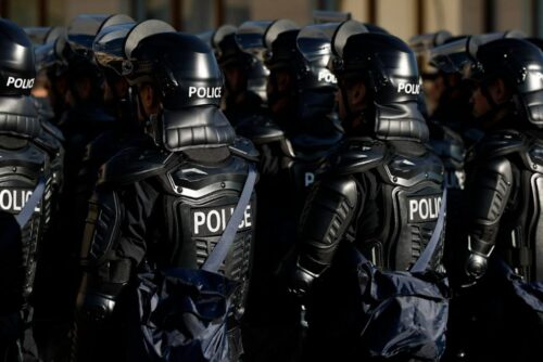 ՆԳՆ-ն 5 ծառայողի ծառայությունը դադարեցրել է