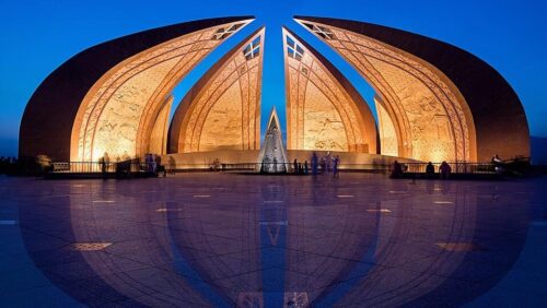 Իսլամաբադի իշխանություններն ապրիլի 9-ը և 10-ը հայտարարել են ոչ աշխատանքային օրեր