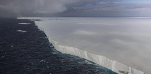 Քայքայվել է աշխարհի ամենամեծ այսբերգը՝ A23a-ը