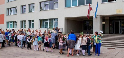 Խոհանոցի լեզու է․ Լատվիայի դպրոցների միջանքներում անգամ արգելում են խոսել ռուսերեն