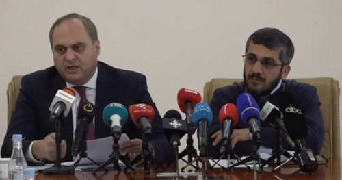 Կարգալույծ եպիսկոպոս Արման Սարոյանը բանկային հաշիվներով գործարքներ է կատարում․ փաստաբան Արա Զոհրաբյան