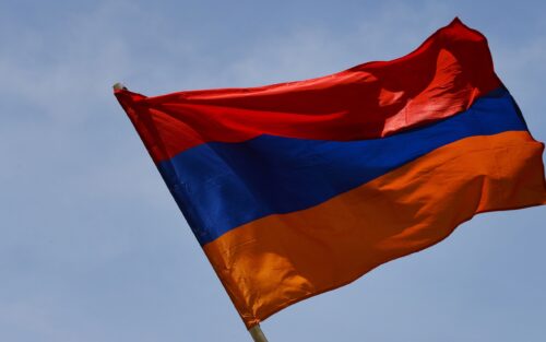 Մոսկվան զգուշացրել է Երևանին գազի, նավթամթերքի և չմշակված ադամանդի մատակարարման արտոնյալ ռեժիմի հնարավոր վերանայման մասին․ ռուսական մամուլ