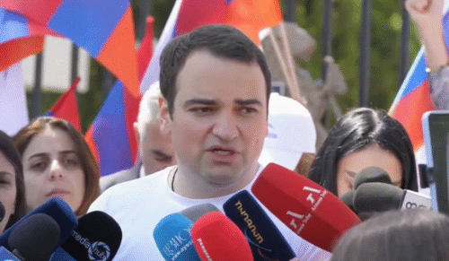 «Հեղափոխությունից» հետո 8 տարվա ընթացքում շահել է միայն մի խմբակ․ Նարեկ Կարապետյանի ճեպազրույցը՝ կետերով