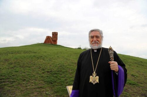 Արամ Վեհափառը խոսել է արցախահայության բնօրրան վերադարձի և Բաքվում պահվող գերիների ազատ արձակման անհրաժեշտությունից
