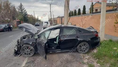 Խոշոր վթար Ձորաղբյուրում՝ Սերժ Սարգսյանի անվտանգության աշխատակիցների մասնակցությամբ. Shamshyan .com