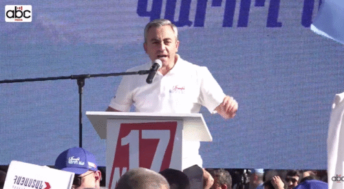 Հայրենիքի ճակատագիրը որոշվում է ոչ թե Մոսկվայում կամ Բրյուսելում, այլ Երևանում, և այն յուրաքանչյուրի ձեռքում է․ Իշխան Սաղաթելյան
