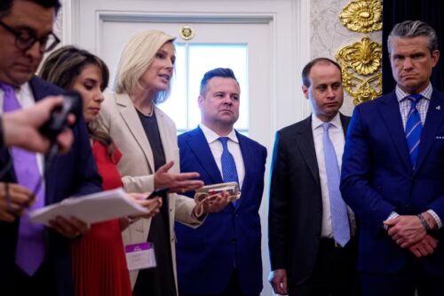 ԱՄՆ հետախուզությունում զանգվածային կրճատումներ են․ CNN
