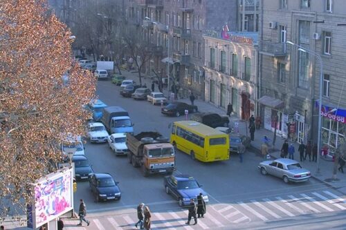 Երթևեկության կազմակերպման փոփոխություն կկատարվի Վահրամ Փափազյան փողոցում