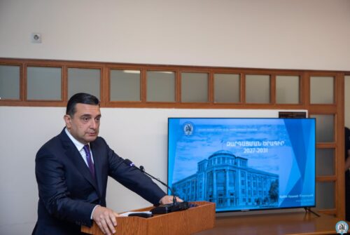 ԵՊԲՀ ռեկտորի պաշտոնում վերընտրվեց Արմեն Մուրադյանը