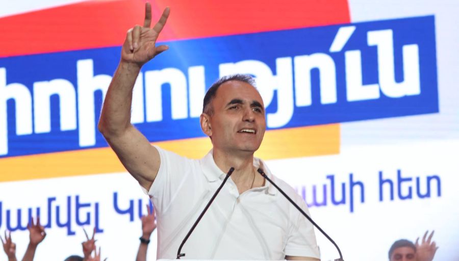 Չալաբյանն ընտրություններին ընդառաջ արտերկիր է մեկնել, հանդիպել պաշտոնատար անձանց հետ ու պայմանավորվածություններ ձեռք բերել․ ի՞նչ մանրամասներ է հայտնում ՔԿ-ն Չալաբյանն ընտրություններին ընդառաջ արտերկիր է մեկնել, հանդիպել պաշտոնատար անձանց հետ ու պայմանավորվածություններ ձեռք բերել․ ի՞նչ մանրամասներ է հայտնում ՔԿ-ն