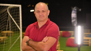 Ո՞վ է «Արարատ» ակումբի նոր մարզիչը