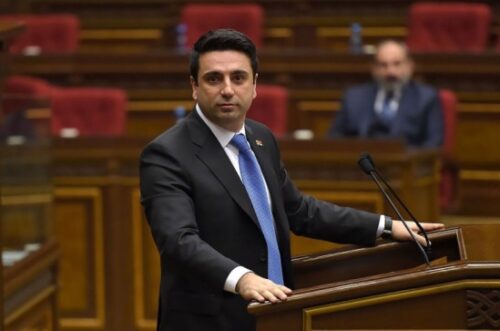 Կփոխվի նաև պատգամավորի երդման տեքստը
