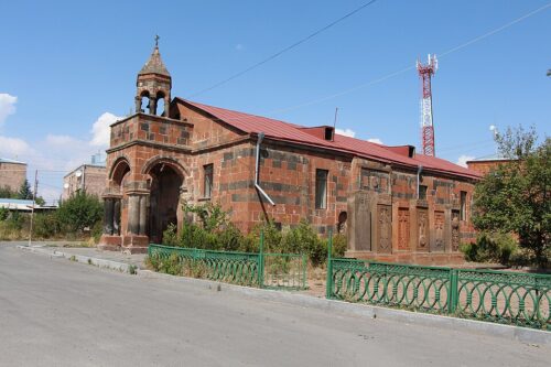 Ոստիկանությունը պարտավոր էր ներկայանալ Թալինի ՍԲ Աստվածածին եկեղեցու տարածք․ դատարանը ոչ իրավաչափ է ճանաչել իրավապահների անգործությունը
