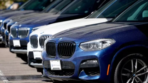 MW-ն ԱՄՆ-ում հետ է կանչում ավելի քան 318․000 մեքենա