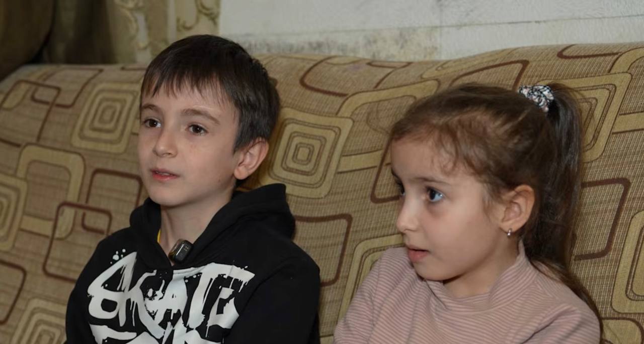 «Մա՛մ, ցույց տուր մեր տունը»․ չորս տարեկանում թողած հայրենիքը չի մոռացվում «Մա՛մ, ցույց տուր մեր տունը»․ չորս տարեկանում թողած հայրենիքը չի մոռացվում