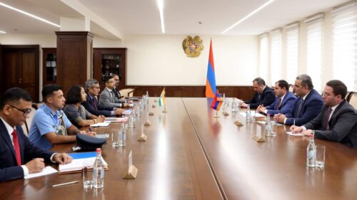 Ինչպես է Հայաստանը Ռուսաստանին փոխարինող փնտրում անվտանգության ոլորտում․ «Известия»