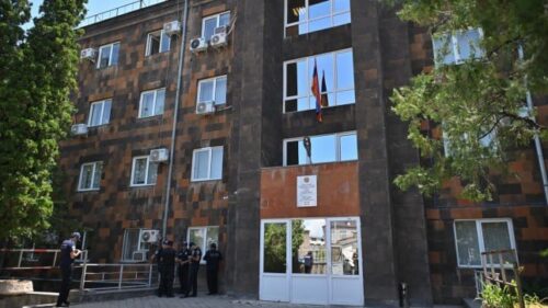 Նոր Նորքի դատարանից փախուստի դիմած կալանավորը դեռ չի հայտնաբերվել․ Sputnik Արմենիա