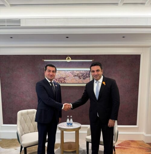 Alen Simonyan and Hikmet Hajiyev discussed the peace agenda