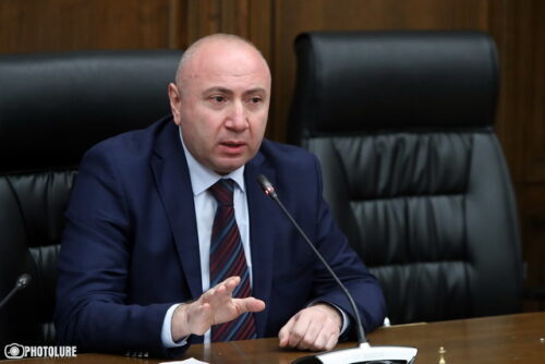 ՀՅԴ-ի դեմ ինչքան ուզում են թող հաչեն, միևնույն է, Դաշնակցության քարավանը կգնա․ Անդրանիկ Թևանյան