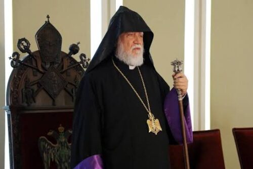 Խաչը պետք է ապրի․ Արամ Ա Կաթողիկոսի ուղերձը Խաչվերացի տոնի առթիվ