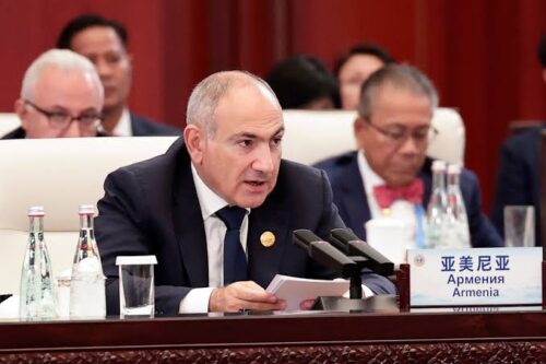 Փաշինյանը ՇՀԿ+ գագաթնաժողովում միակն էր, որ ելույթ չի ունեցել ռուսերեն