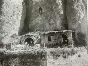 Քարից երեխա էին խնդրում, ժայռից՝ անձրև․ Վարանդայի հին հավատալիքները