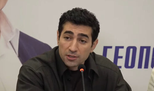 Ո՛չ ես, ո՛չ մայրս, ո՛չ քույրս չենք կարող տեսակցել եղբորս, եթե մայրս տեսակցի Սեդրակին, այս գործը փլվելո՞ւ է, հա՞․ Լևոն Քոչարյան