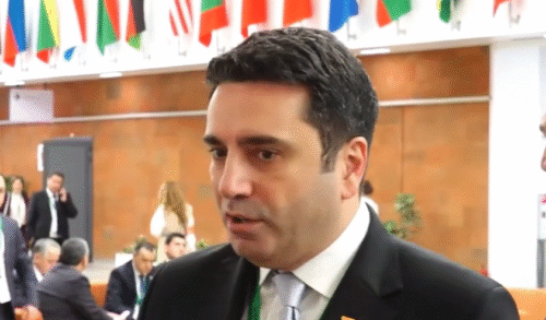 Ես նախագահ Ալիևին խնդրել եմ, ասել եմ՝ «Դուք պետք է իմանաք, պարոն նախագահ, որ Ձեր հայտարարությունները ՀՀ-ում շատ զգայուն են ընդունվում»․ Ալեն Սիմոնյան